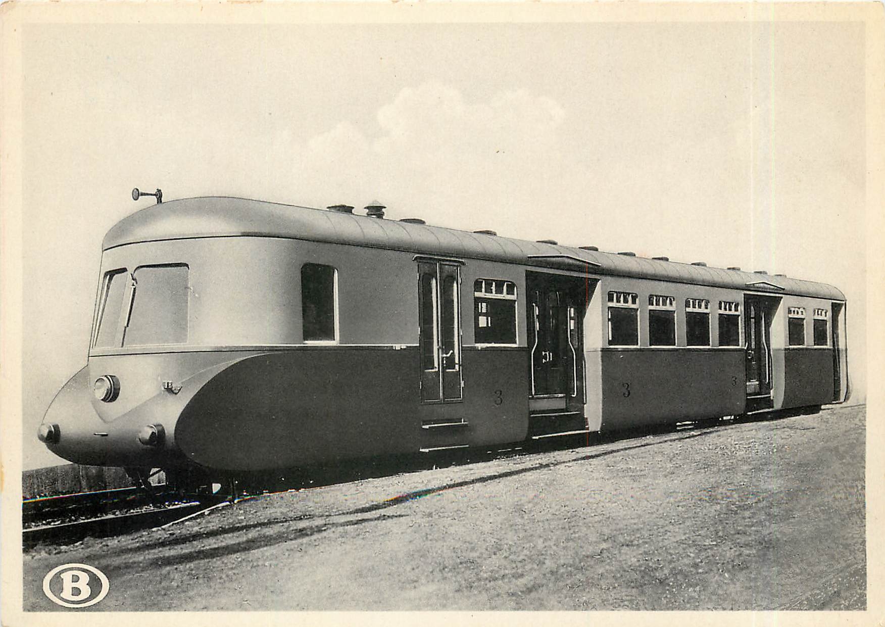 CPM Autorail de 2e et 3e classes pour service omnibus