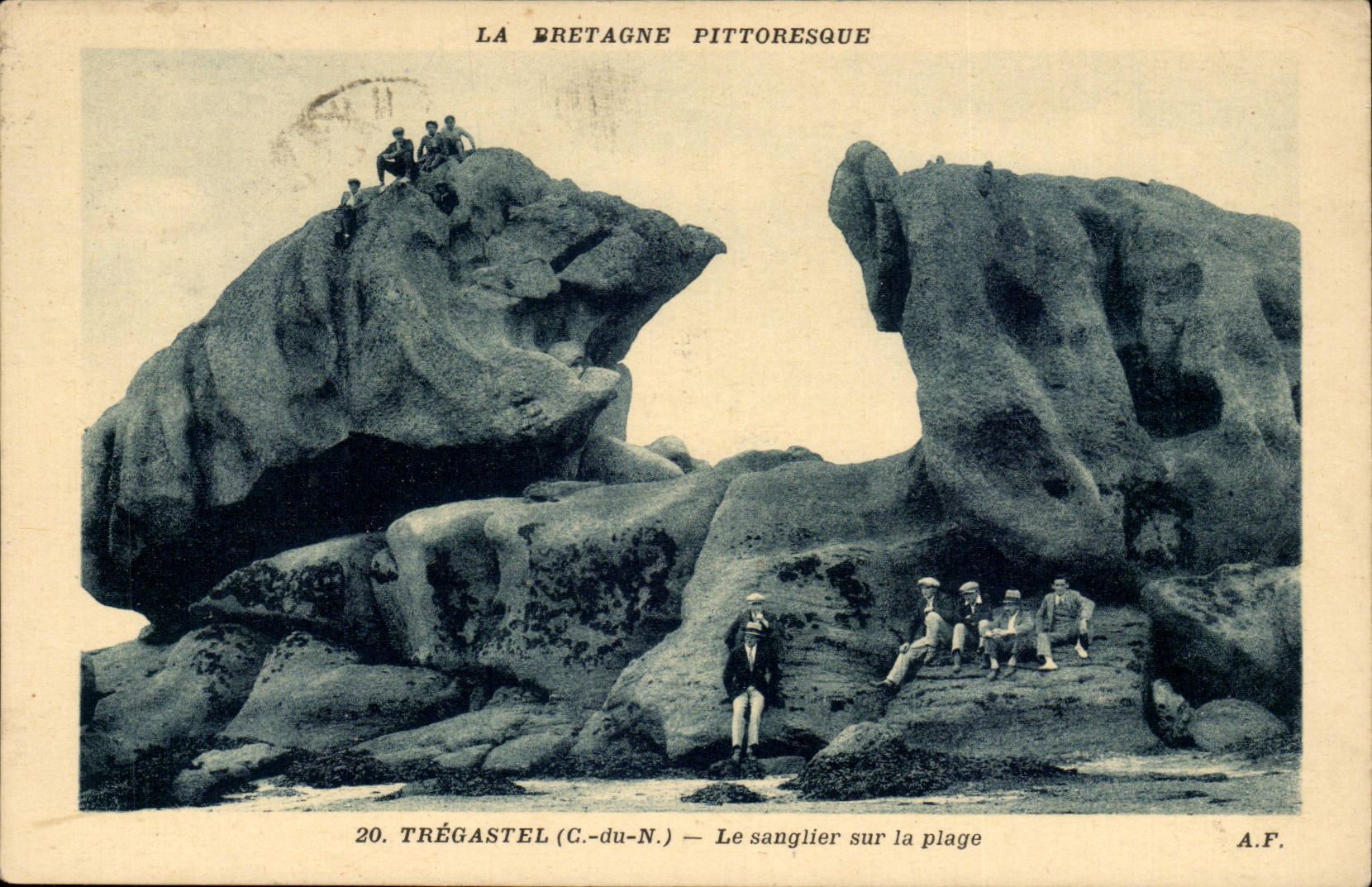Tregastel CPA Le sanglier sur la plage