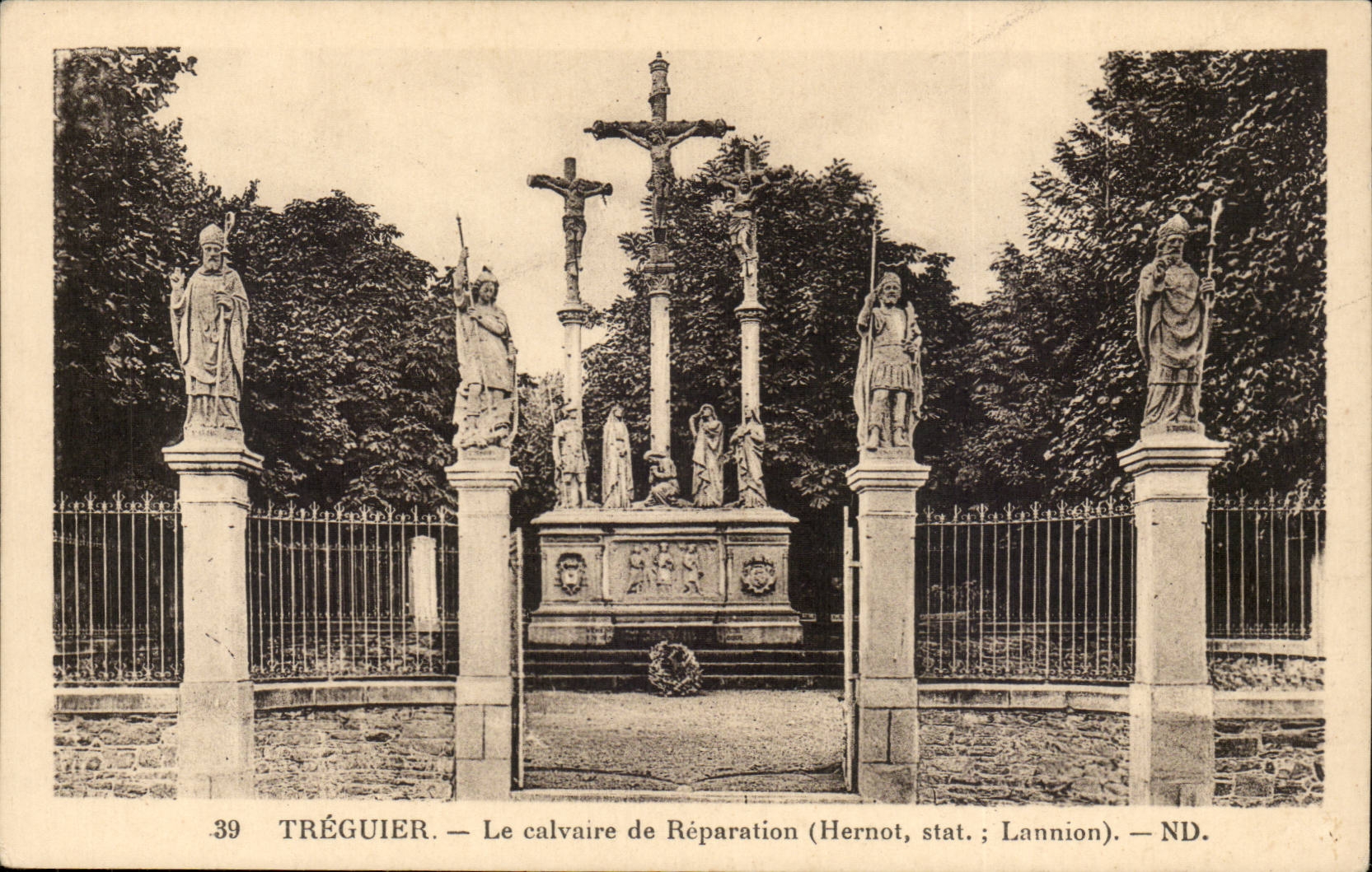 Tréguier — Der Reparations-Kalvarienberg — Hernot, stat. ; Lannion
