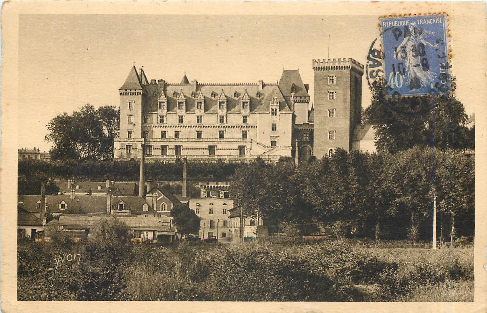 Le Château vu de la Vallée — Pau, Pyrénées — Édition d'Art YVON