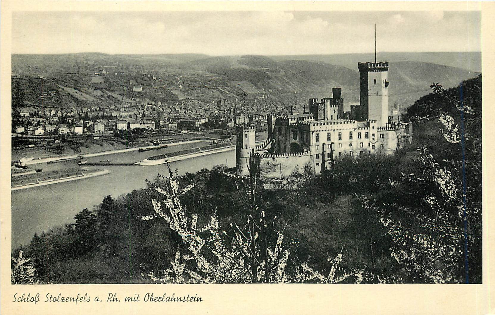 CPA Schlos Stolrenfels a.Rh mit Oberlahnstein