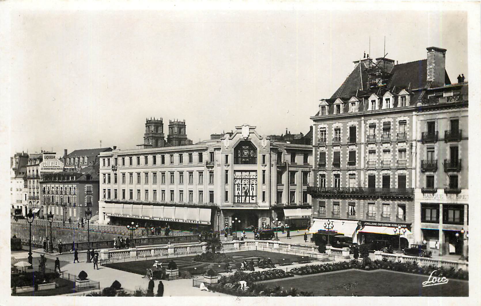 Rennes - Un coin des Jardins sur la Vilaine - Entrée de la Rue de Rohan — Laurent