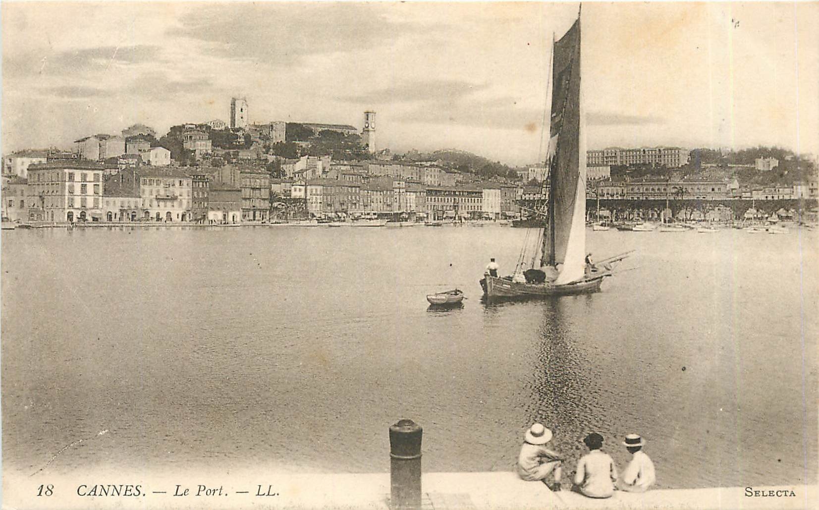 CPA 18 CANNES-e Pori-LL Bateau Voilier Enfant