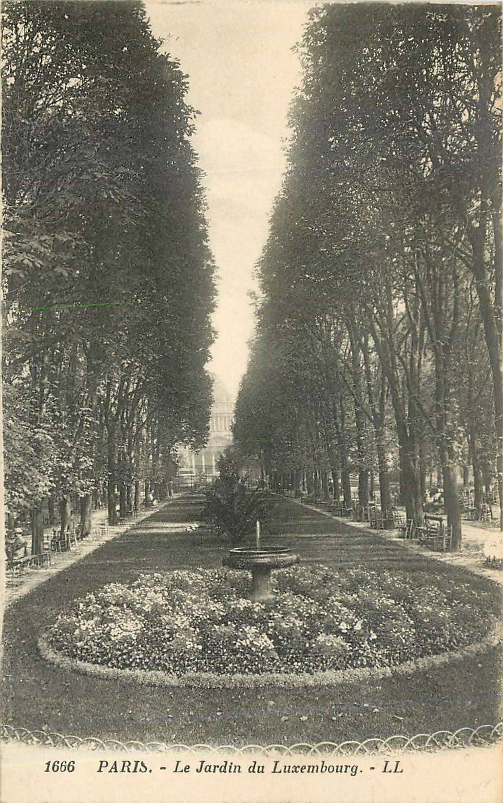 CPA PARIS- Le Jardin du Luxembourg-LL