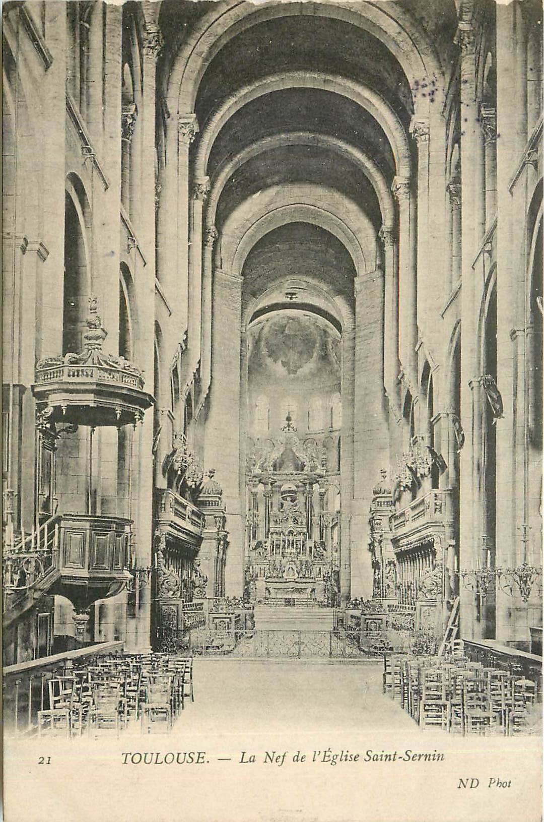 Toulouse — La Nef de l'Église Saint-Sernin — ND Phot, n°21