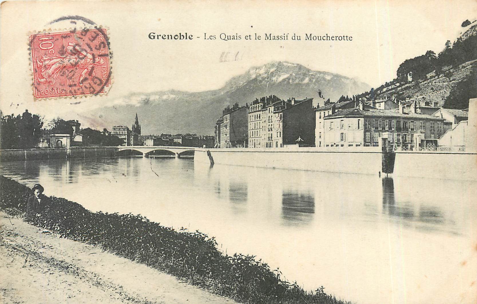 Grenoble - Les Quais et le Massif du Moucherotte — éditeur non visible, n° de série non lisible
