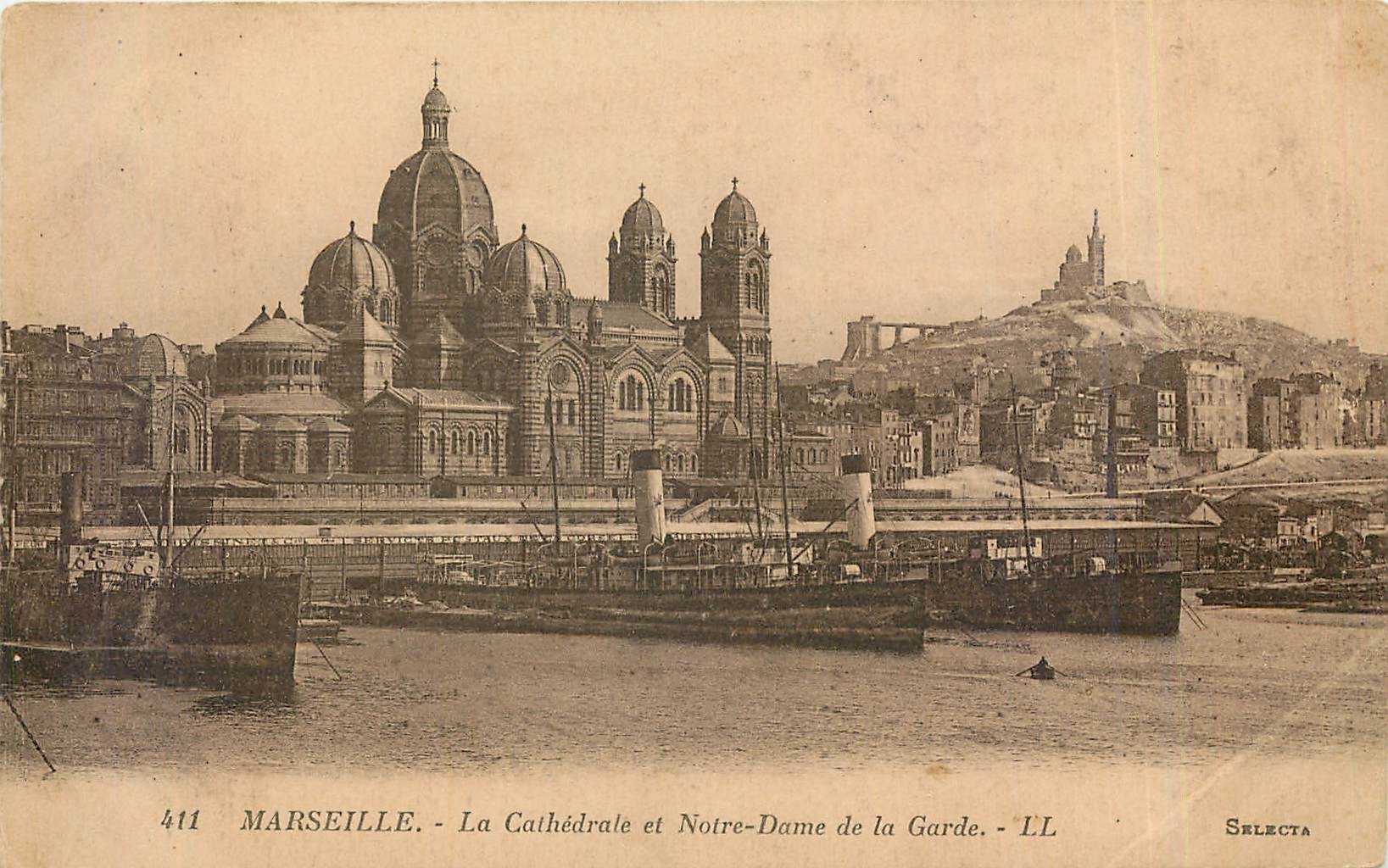 CPA MASEILLE-La Cathedrale et Notre Dame de la Garde _LL Bateaux