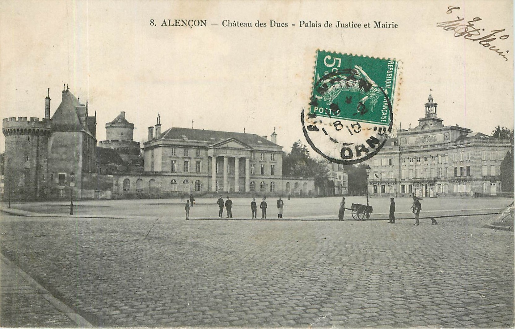CPA alencon-Chateau des Dues-Palais de justice et mairie