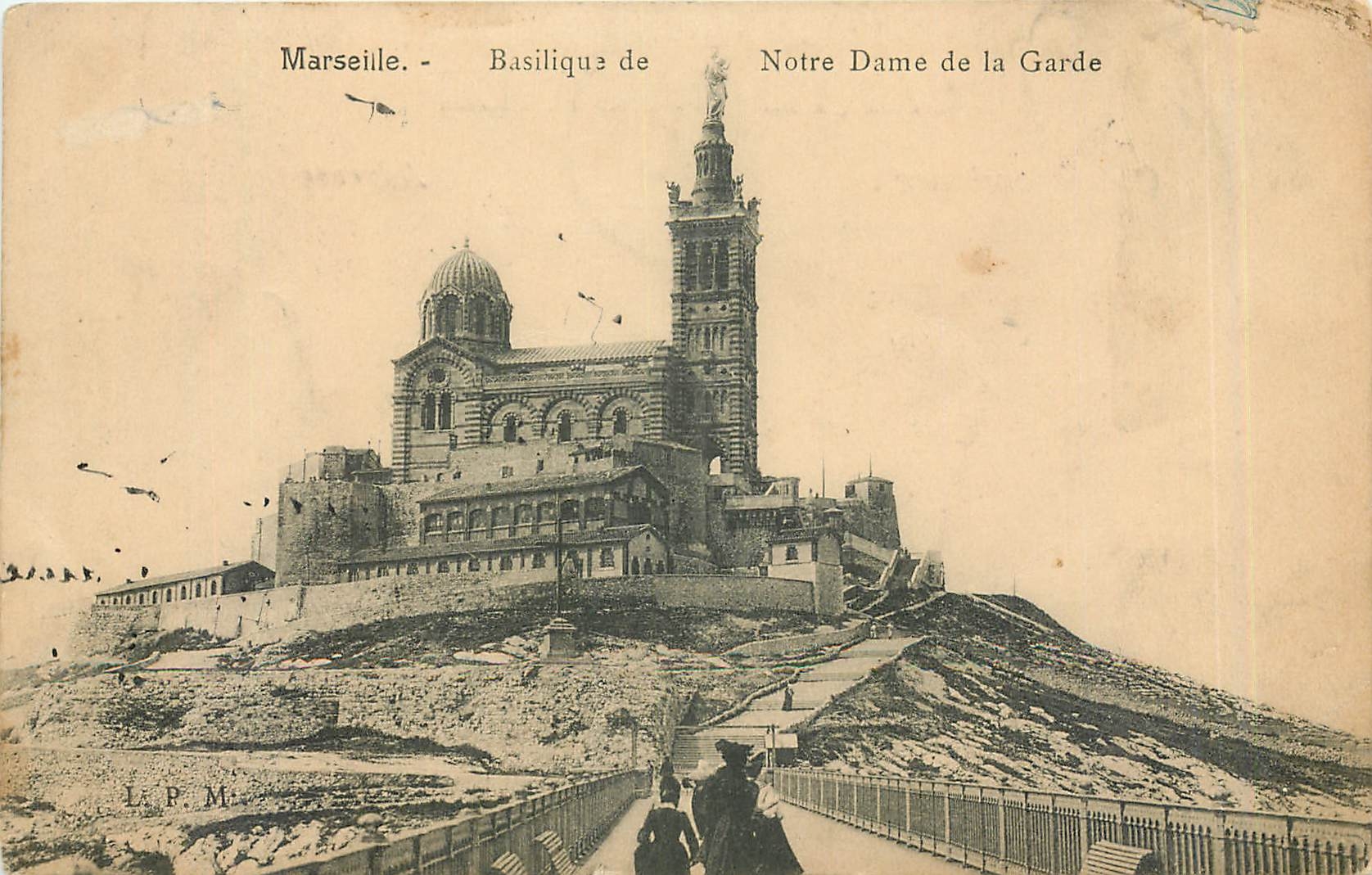 CPA MARSEILLE-Basilique de Notre Dame de la garde