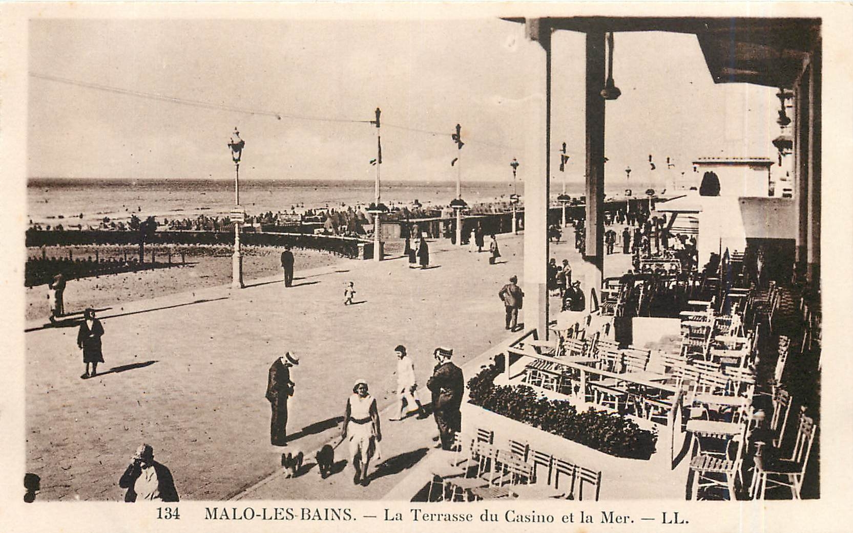 CPA MALO-LES BAINS- LA TERRASE DU CAINO E LA MER