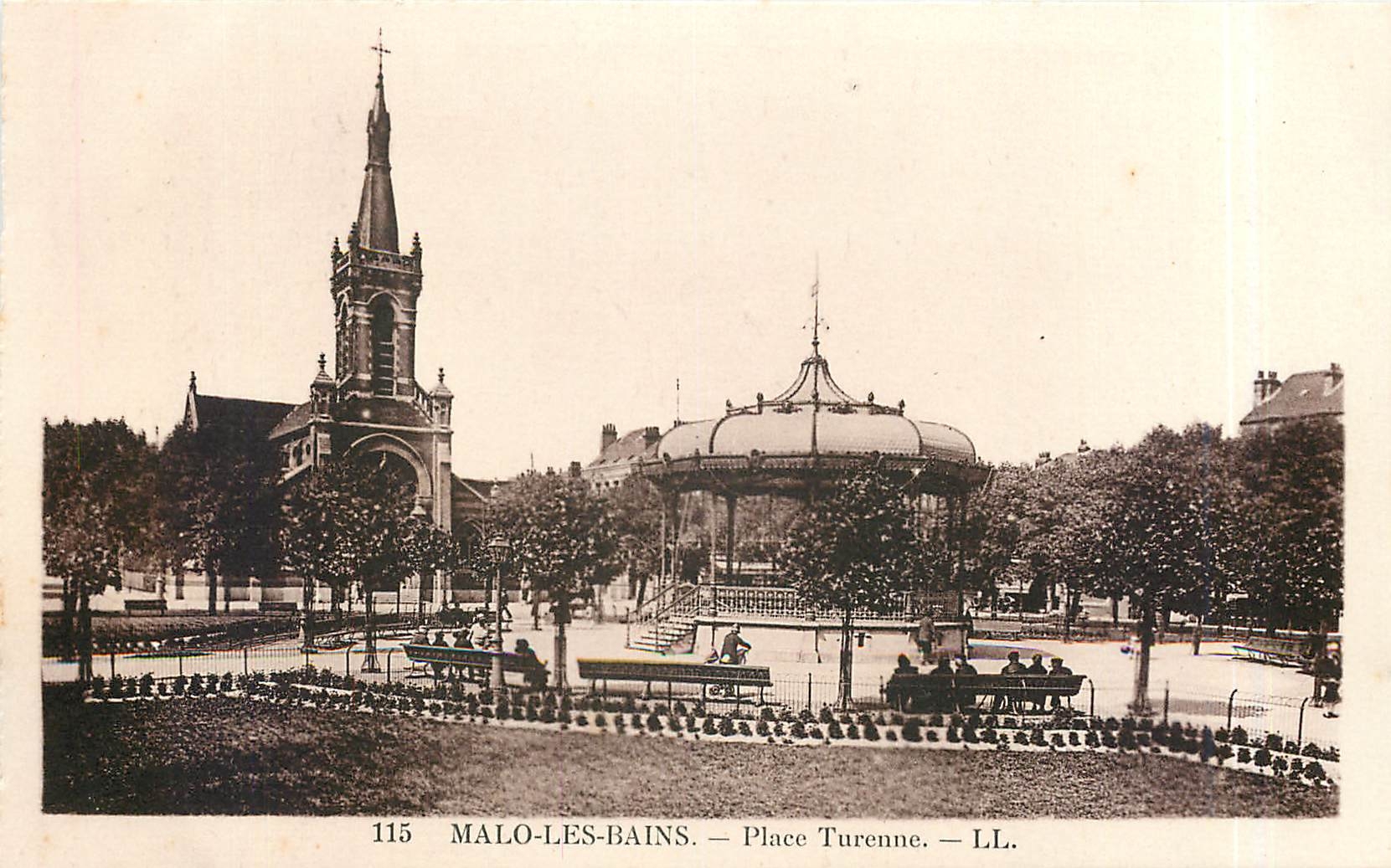 CPA MALO-LES-BANS-Place Turenne-LL