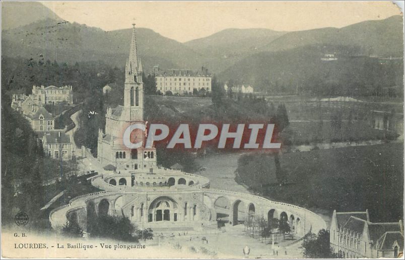 CPA lourdes-La Basilique-Vue plongeante