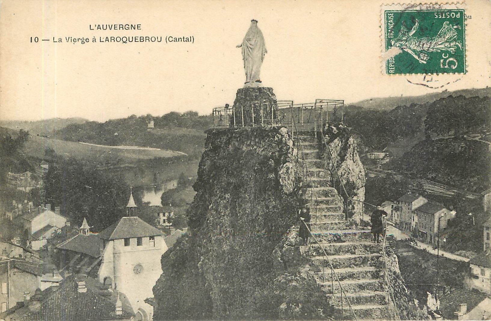 La Vierge à Laroquebrou (Cantal) — L'Auvergne — éditeur L'Auvergne, n°10