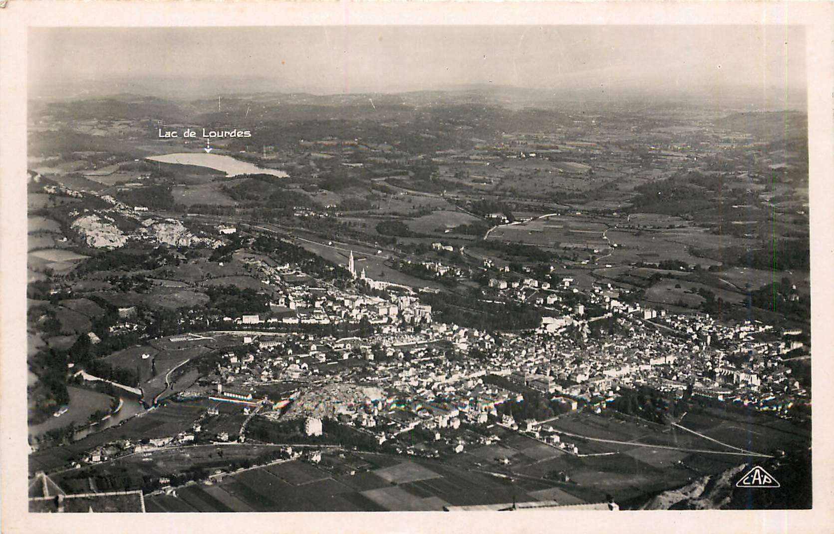 CPA LOURDES-Vue générale prise de l'Observatin du Pic du Jer