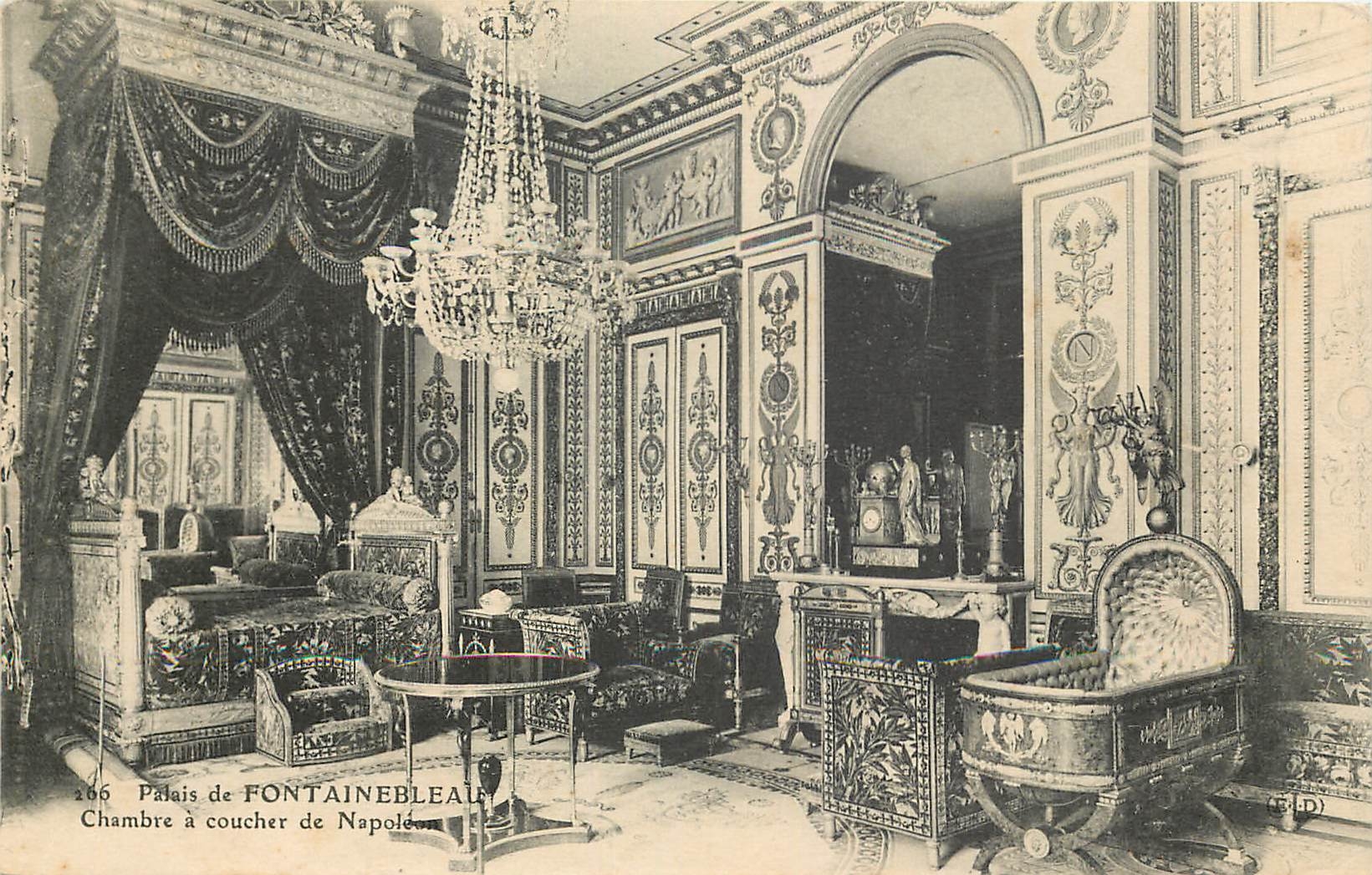 Palais de Fontainebleau — Chambre à coucher de Napoléon — Éditeur ELD, n° 266