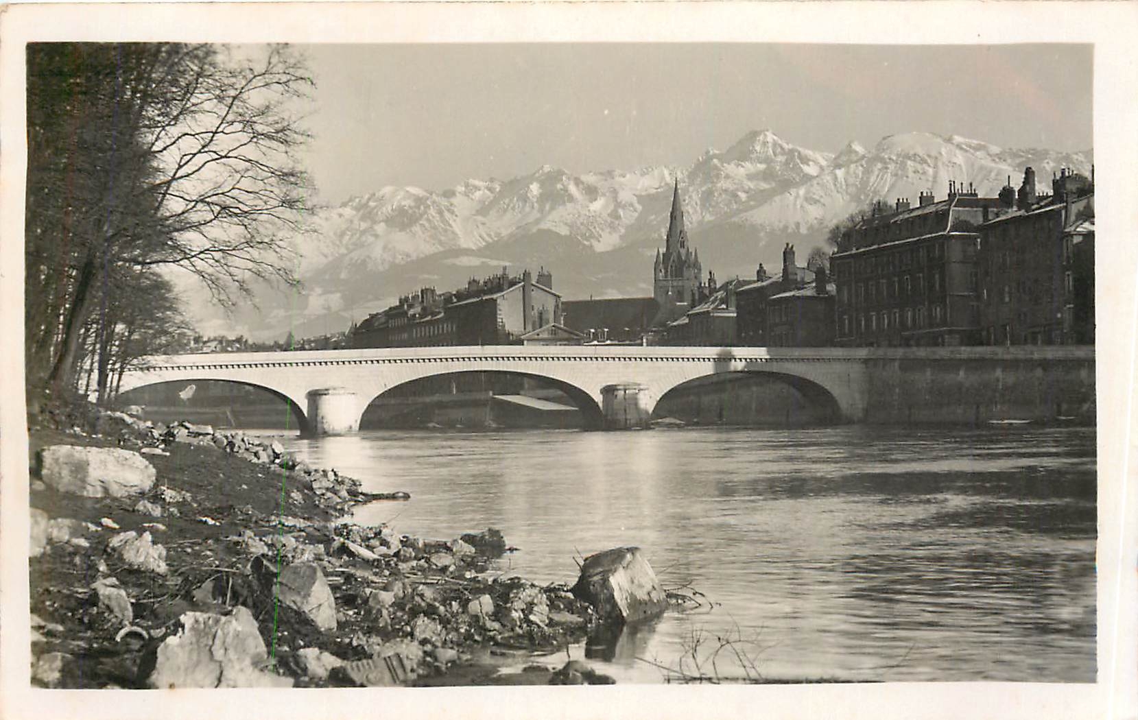 CPA Grenoble L'Isere et la chaine de Belledonne 