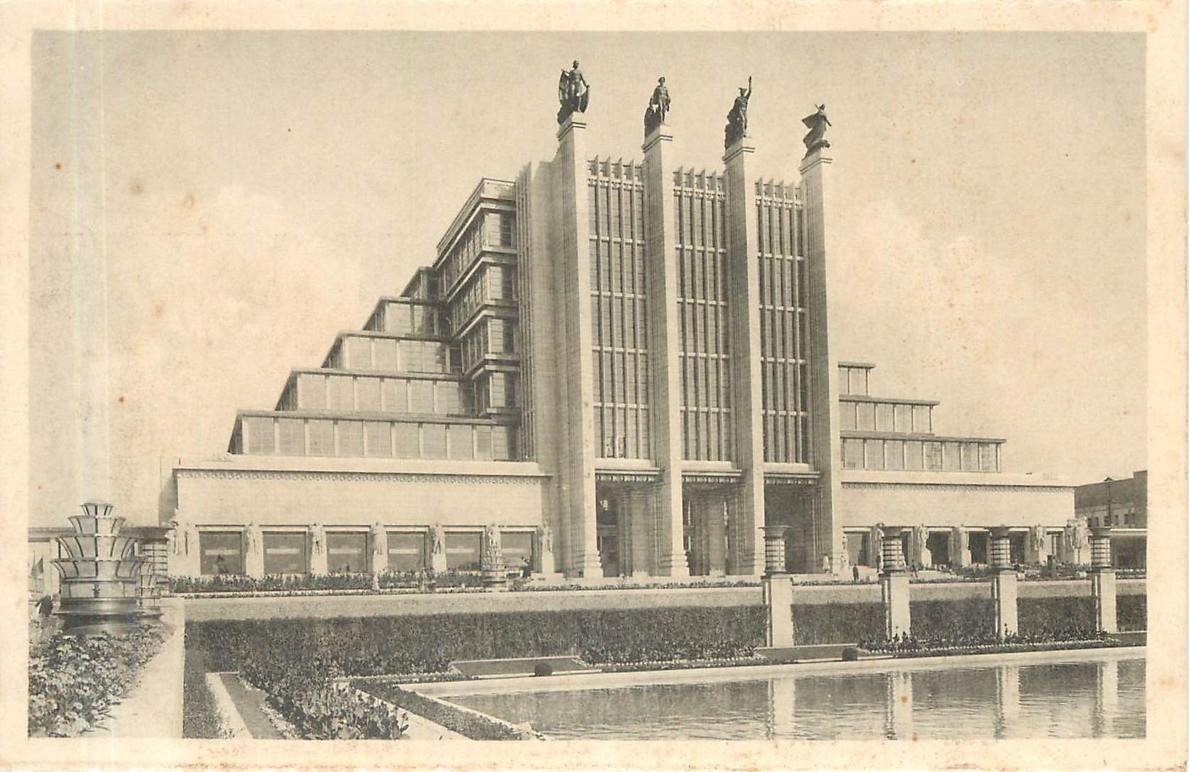 Grand palais — Exposition universelle de Bruxelles 1935 — Édition Nouvelle, Bruxelles
