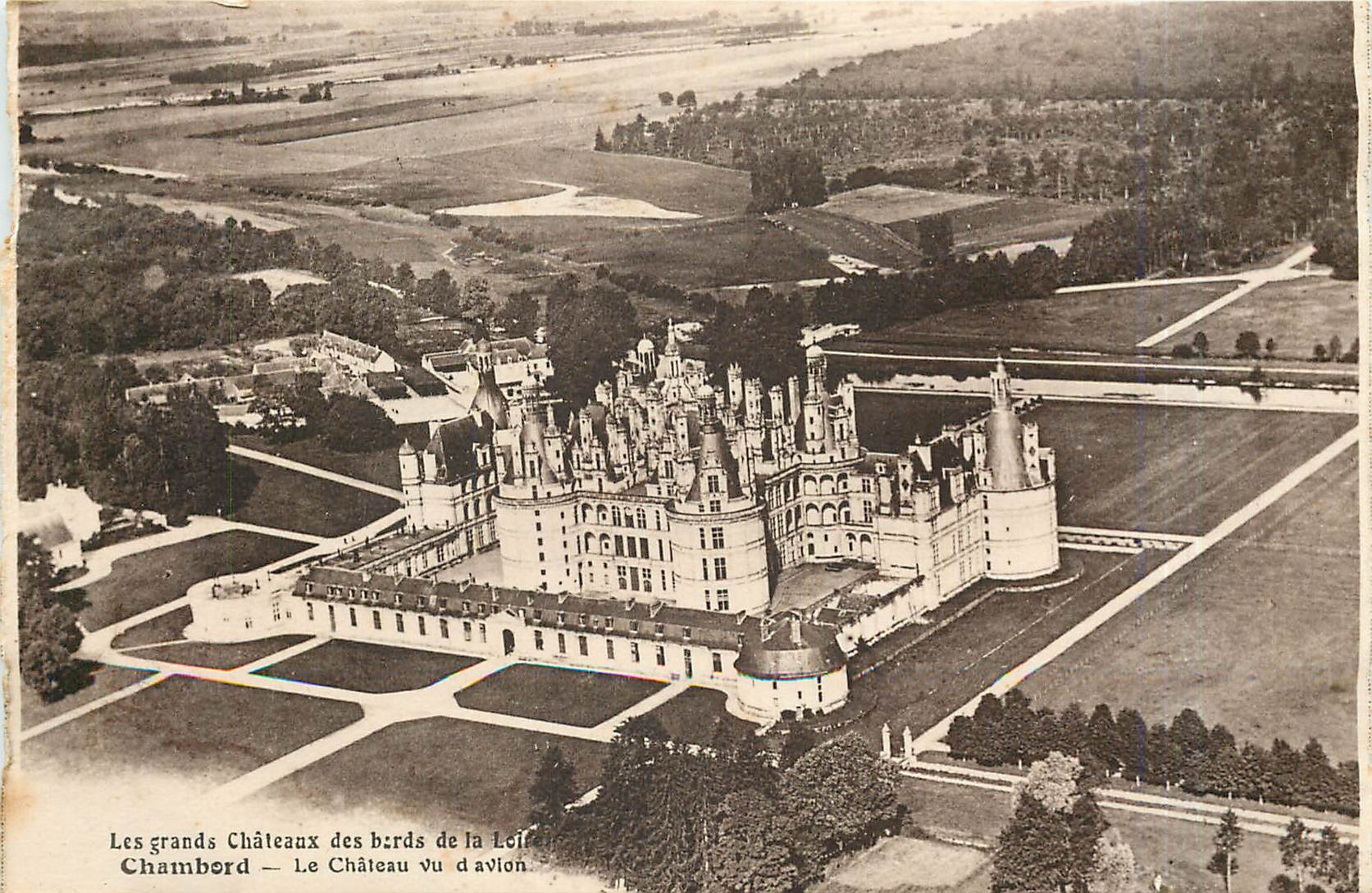 Chambord — Le Château vu d'avion — L. Lenormand, Orléans