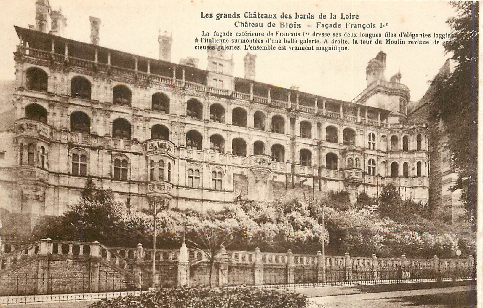 CPA Les grands Chateaux des bords de la Loire Chateau de Blois Facade Francois 