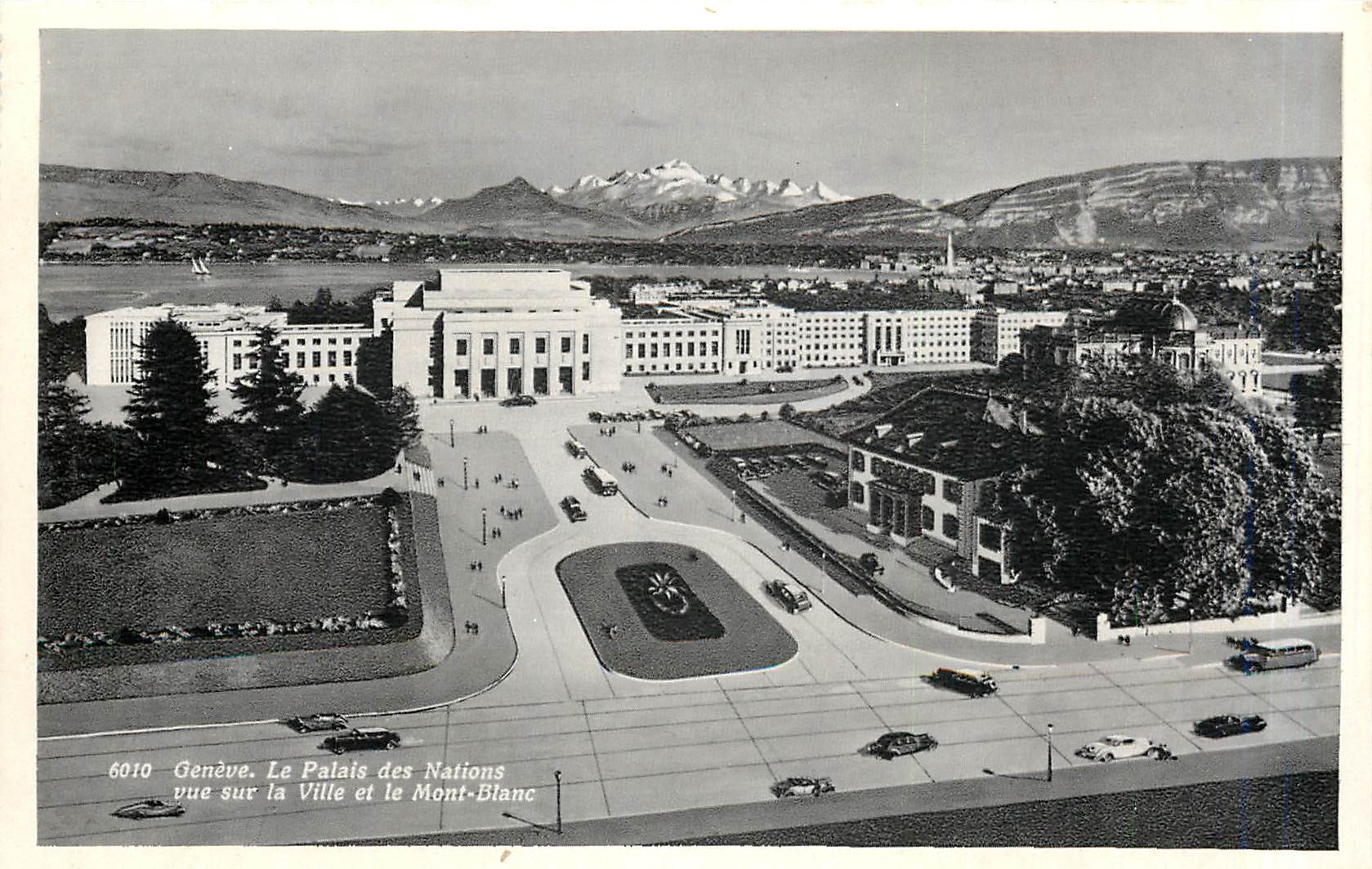 CPA Geneve Le Palais des Nations vue sur la ville et le Mont Blanc 