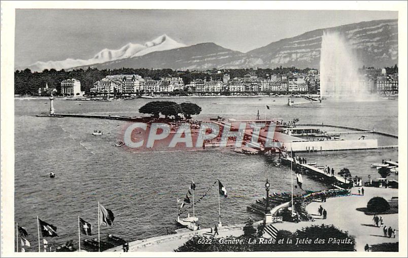 CPA Geneve La Rade et la Jetee des Paquis 