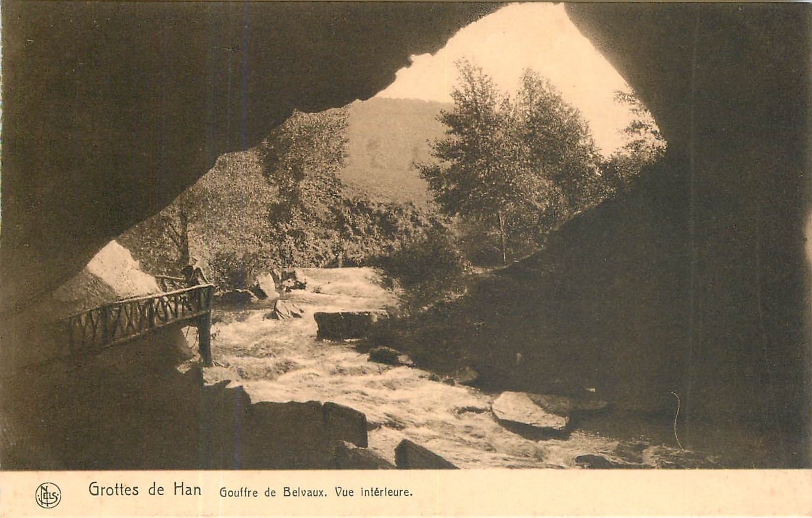 CPA Grottes de Han Gouffre de Belvaux Vue Interieure 