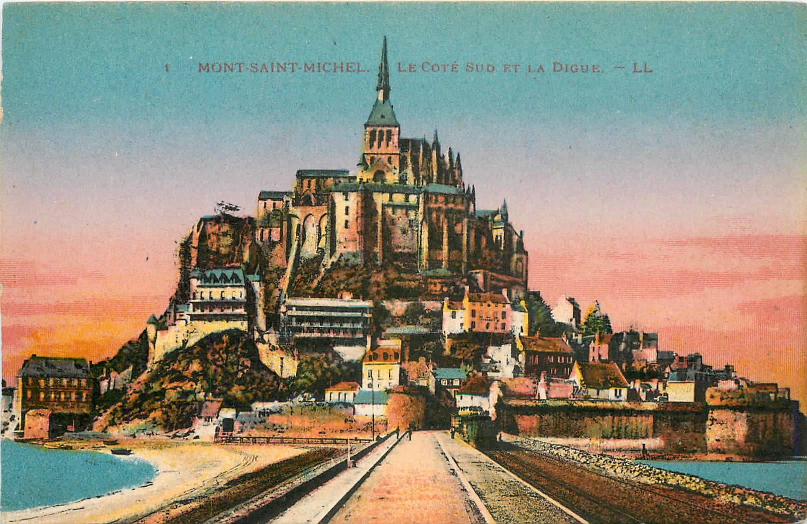 CPA Mont Saint Michel Le Cote sud et la Digue 