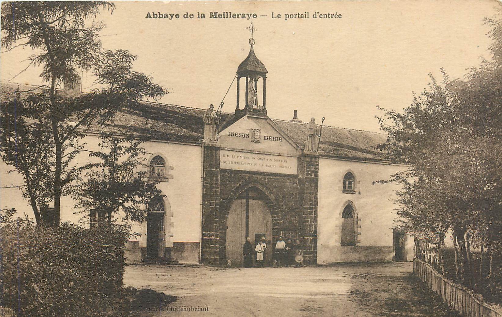 CPA Abbaye de la Meilleraye Le portail d'Entree 
