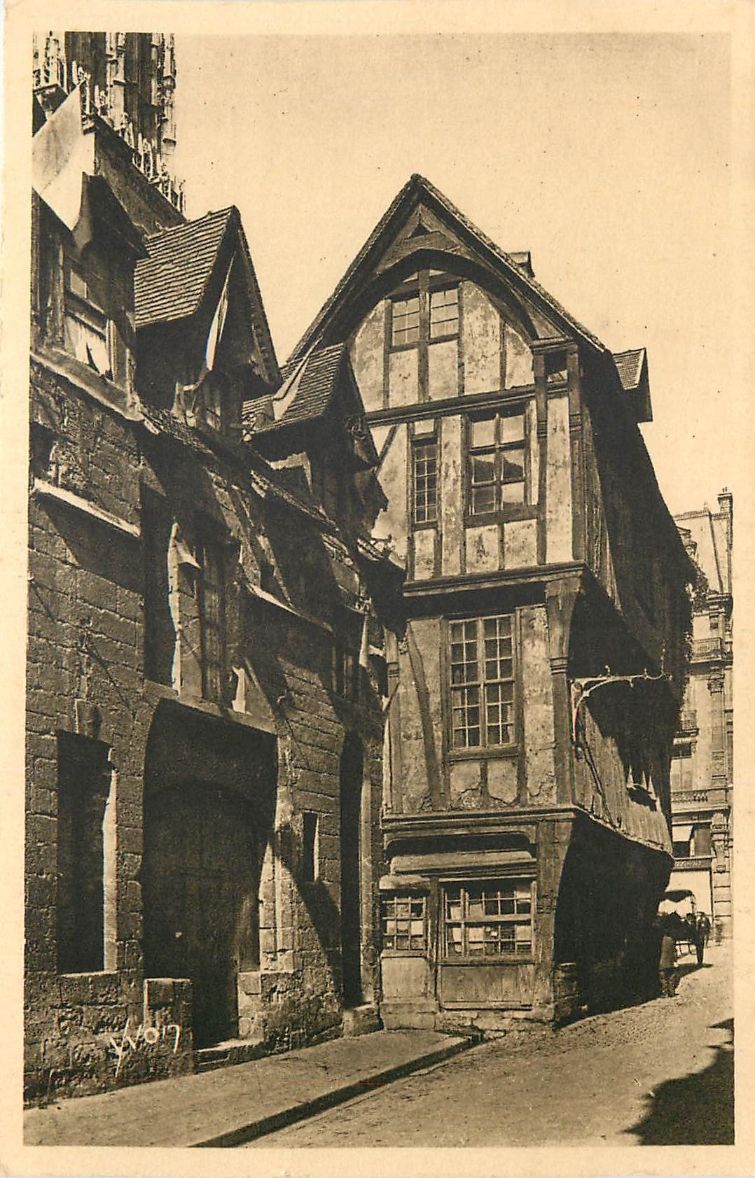 CPM Rouen Seine Inferieure Vieilles Maisons rue Saint Romain 