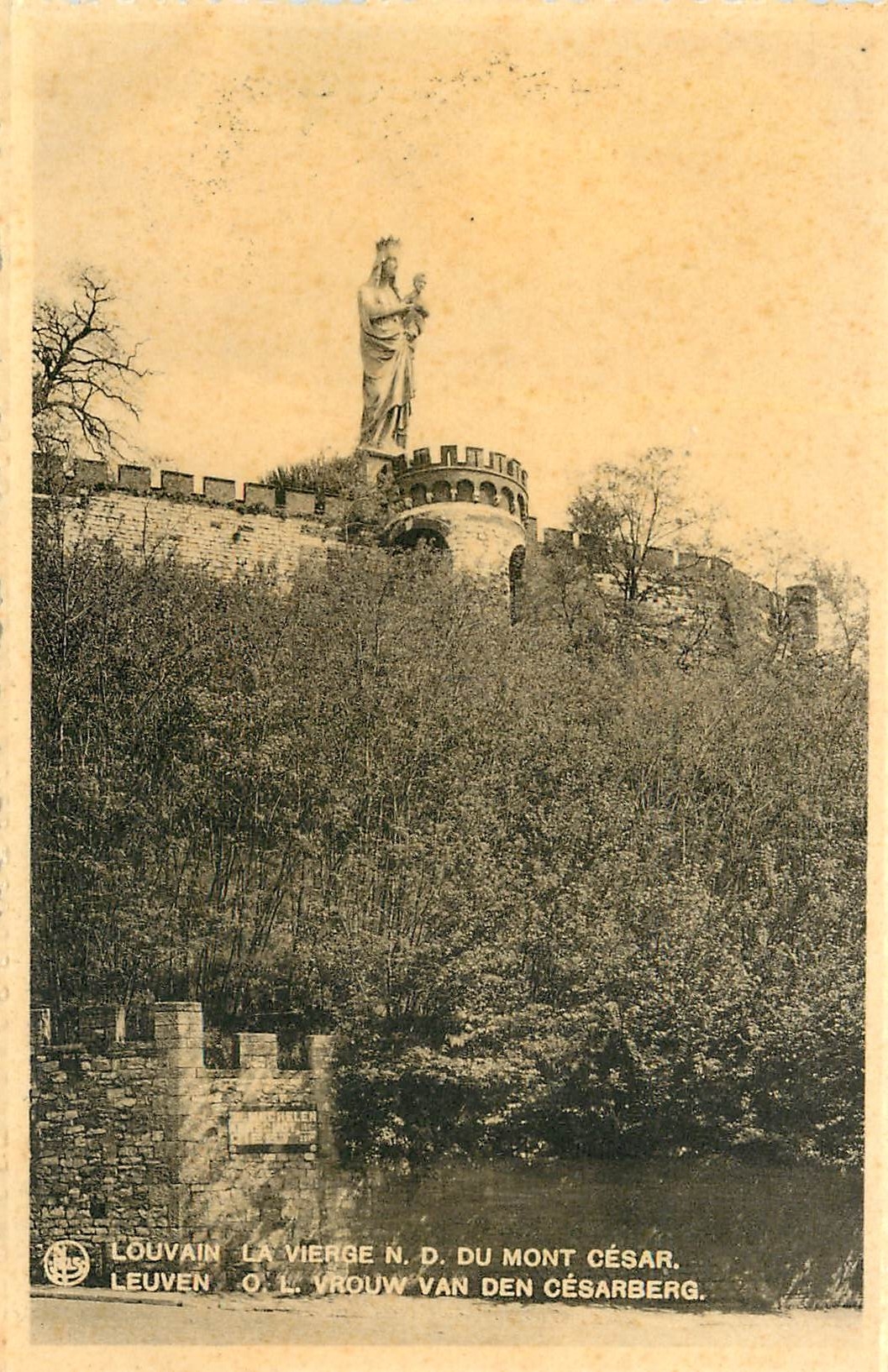 CPA Louvain La Vierge ND du Mont Cesar 