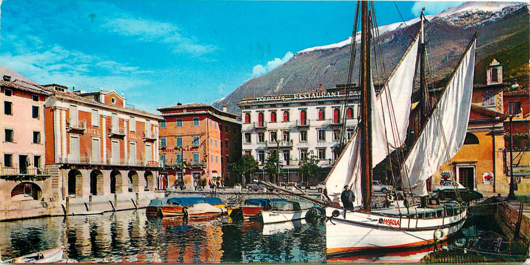 CPA Le Lac de Garda Malcesine Le Port Bateau