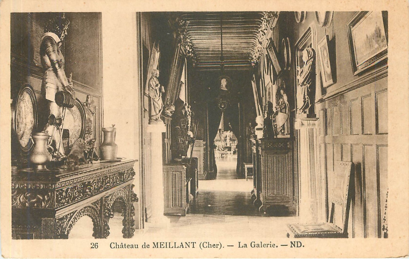 CPA Chateau de Meillant Cher La Galerie 