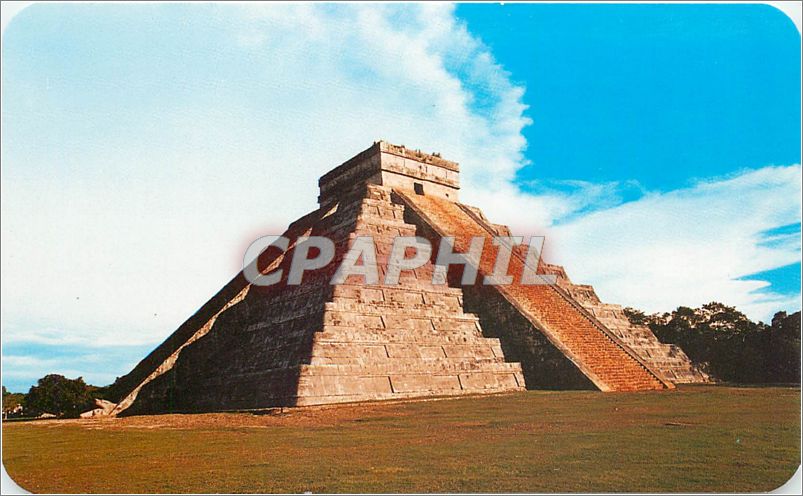 CPM El Asombroso espectaculo natural del Equinoccio en el Castillo Yucatan Mexico 