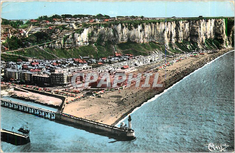 CPM Le Treport Seine Maritime Vue generale de la Plage 