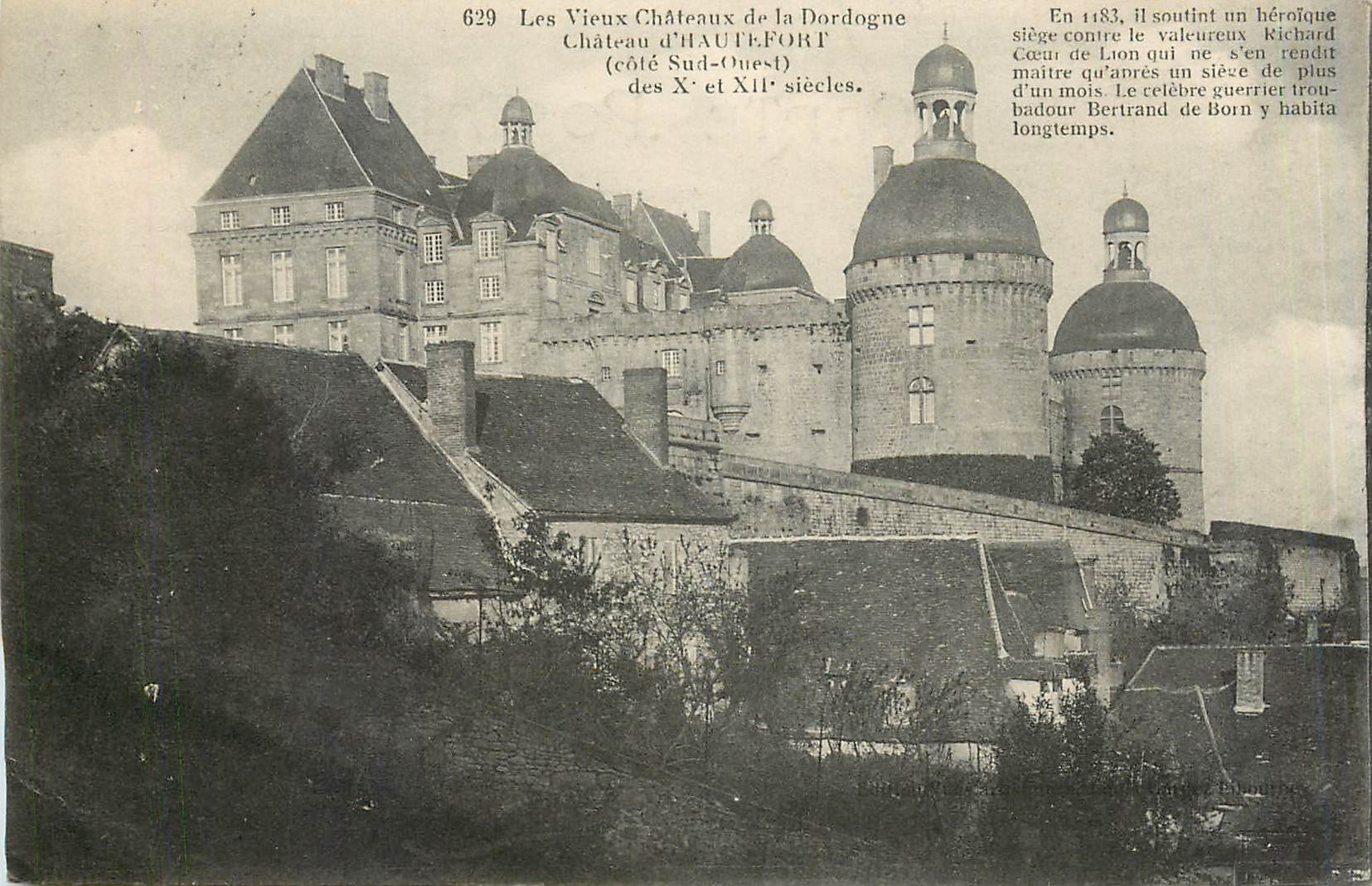 Les Vieux Châteaux de la Dordogne — Château d'HAUTEFORT (côté Sud-Ouest) — éditeur non identifié, n° 629