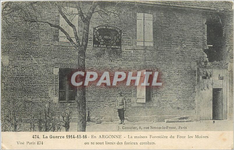CPA La Guerre 1914 15 16 En Argonne La maison Forestiere du Four les Moines ou se sout livres des fu