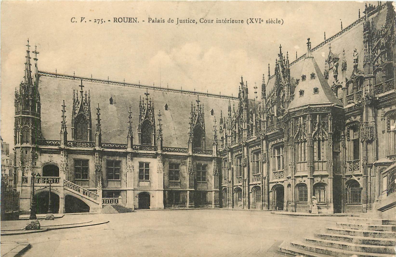 CPA Rouen Palais de Justice Cour interieure 