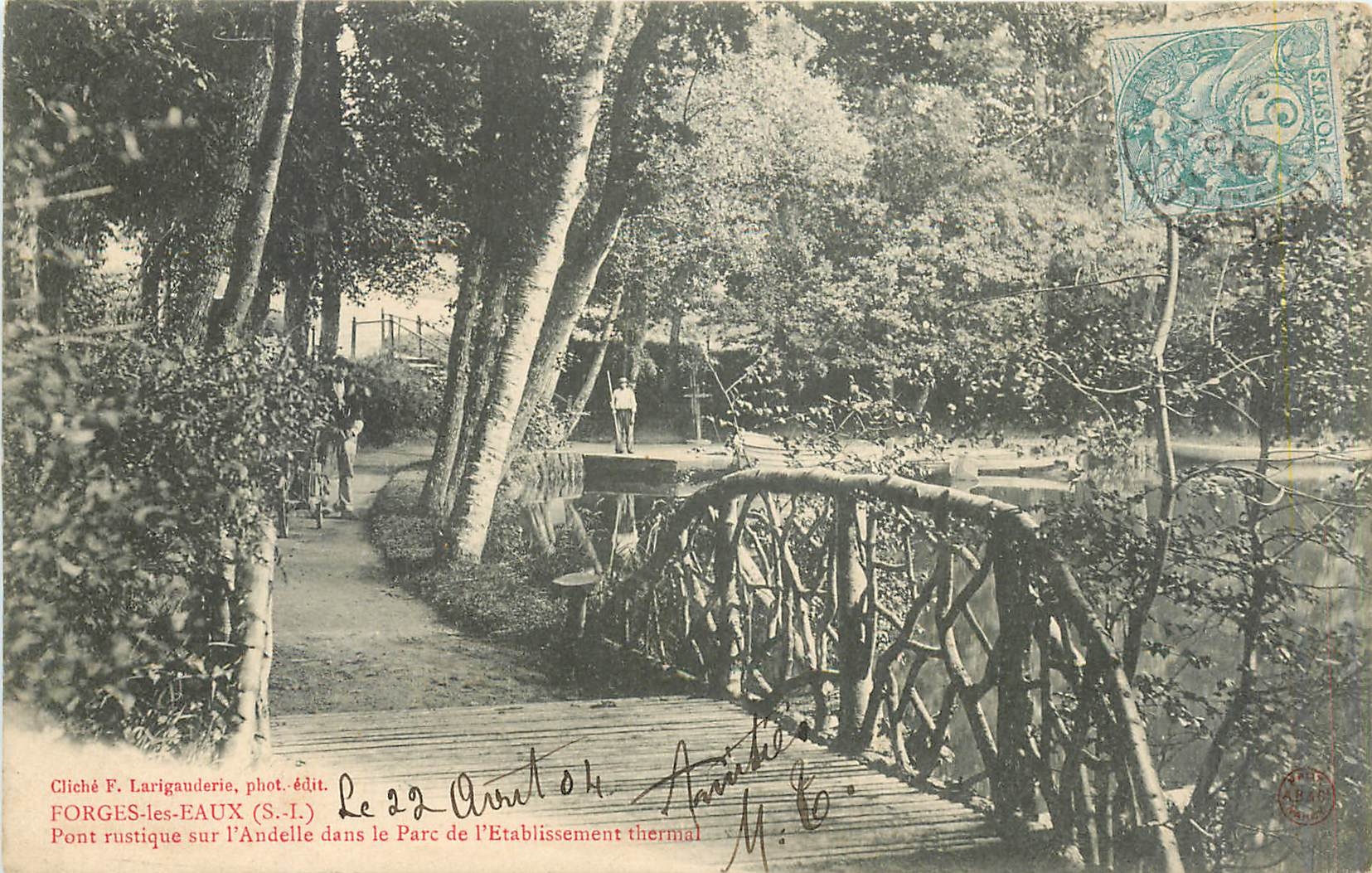 CPA Forges les Eaux Pont rustique sur l'Andelle dans le Parc de l'Etablissement thermal 
