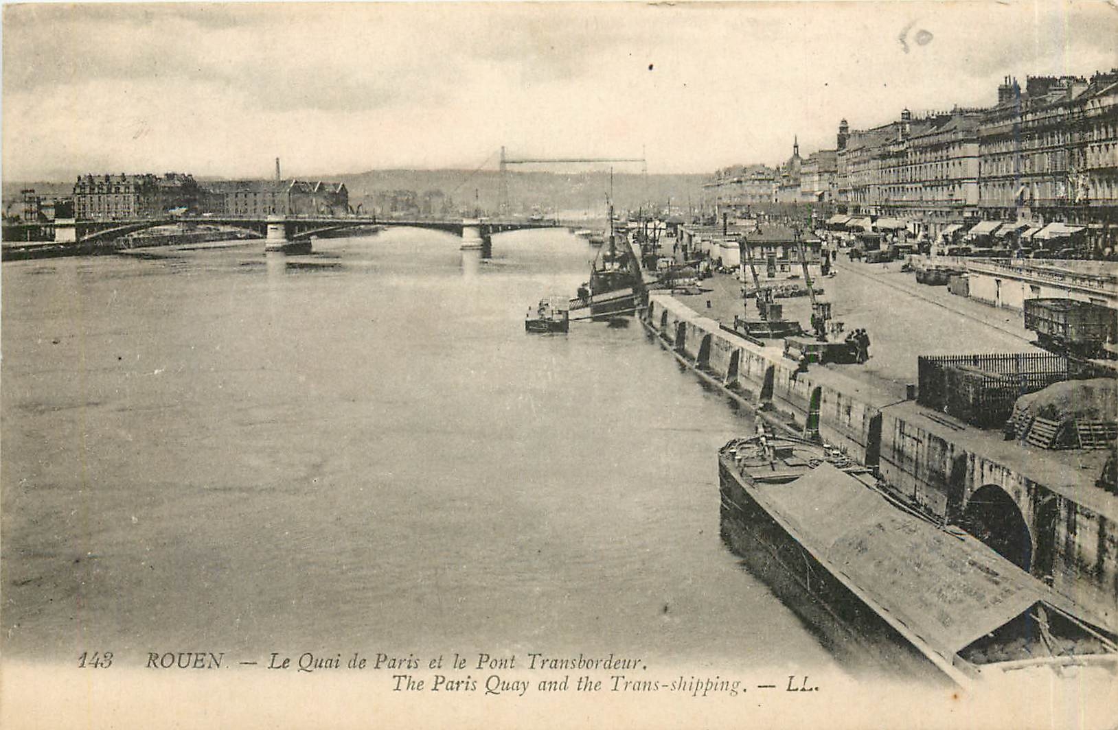 CPA Rouen Le Quai de Paris et le Pont Transbordeur 