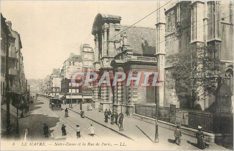 CPA Le Havre Notre Dame et la Rue de Paris 