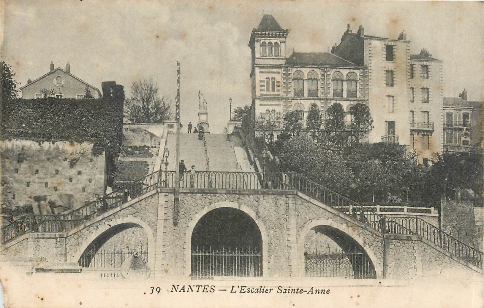 CPA Nantes L'Escalier Sainte Anne 