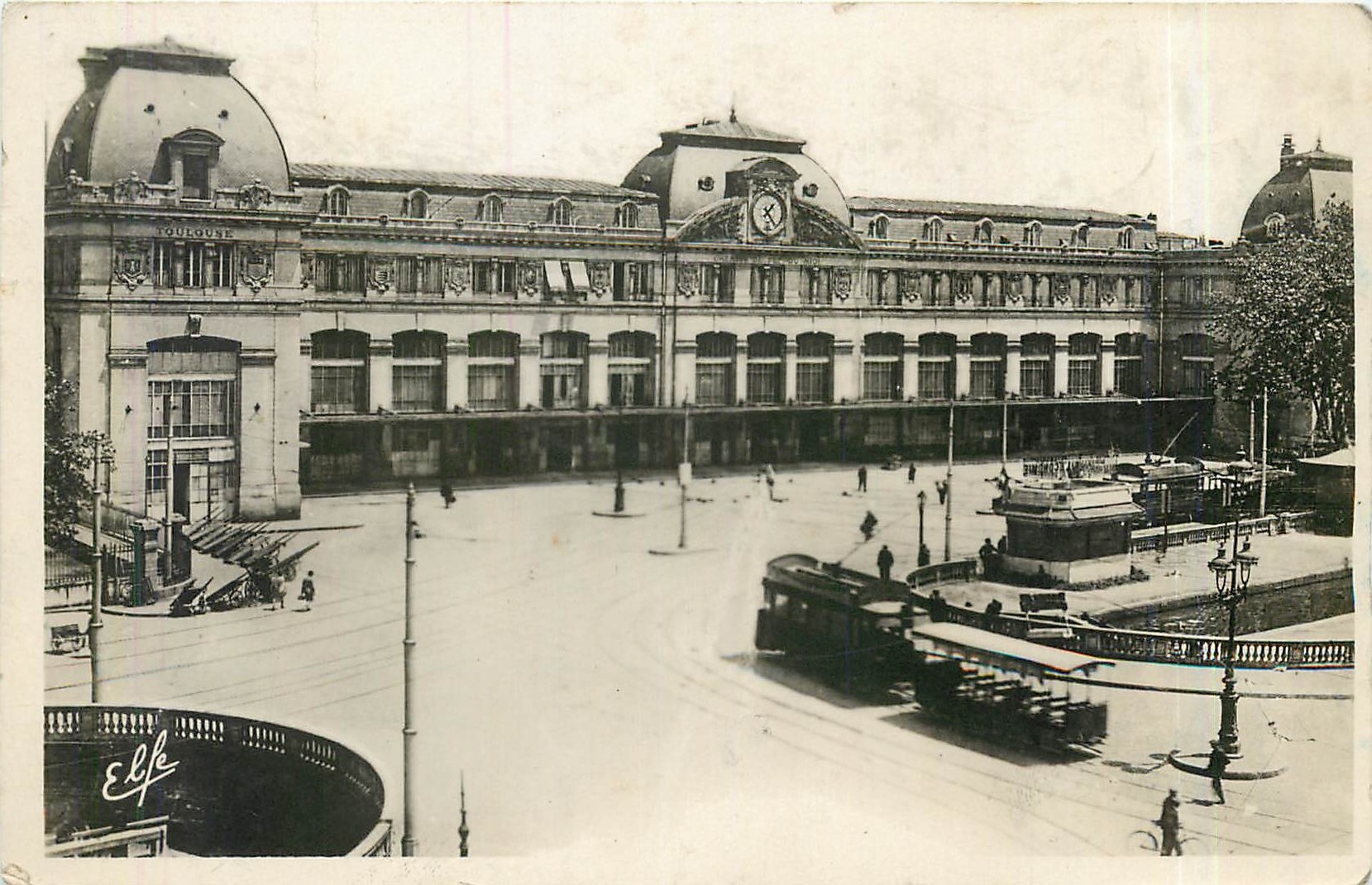 CPA Pyrenees Ocean Toulouse La Gare Matabieu 