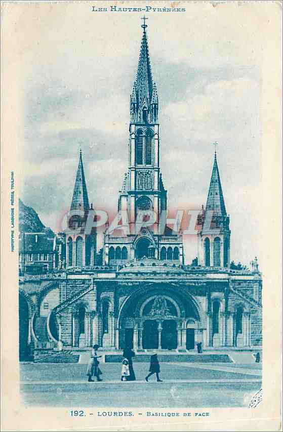 CPA Les Hautes Pyrenees Lourdes Basilique de Pace 