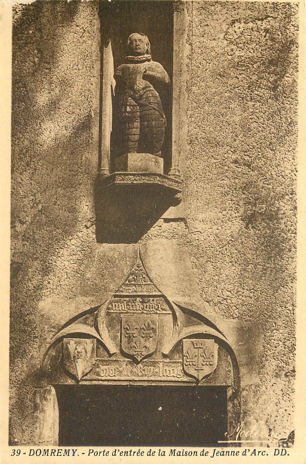 CPA Domremy Porte d'Entree de la Maison de Jeanne d'Arc 