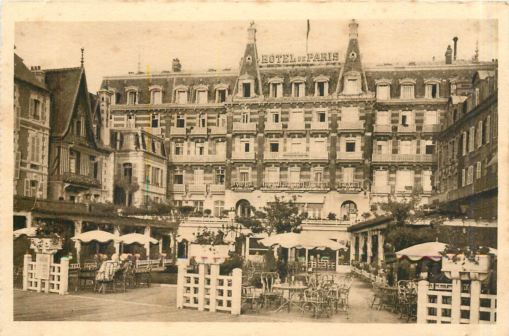 Hôtel de Paris — Trouville, la Reine des Plages — Cartes 'la Gigogue'