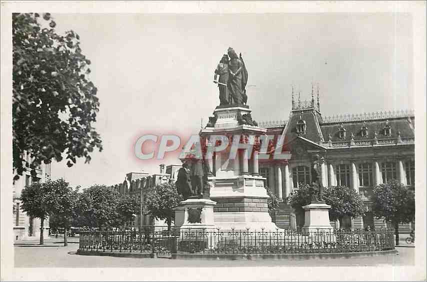 CPA Belfort Monument les 3 sieges 