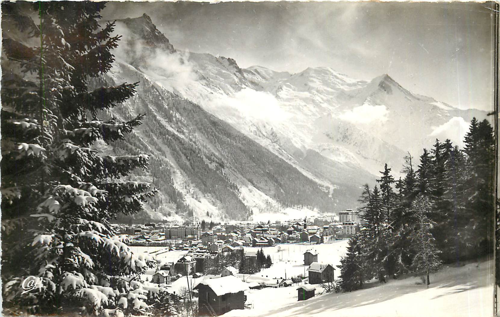 CPM Chamonix Mont Blanc En Hiver Vue generale et le Mont Blanc 