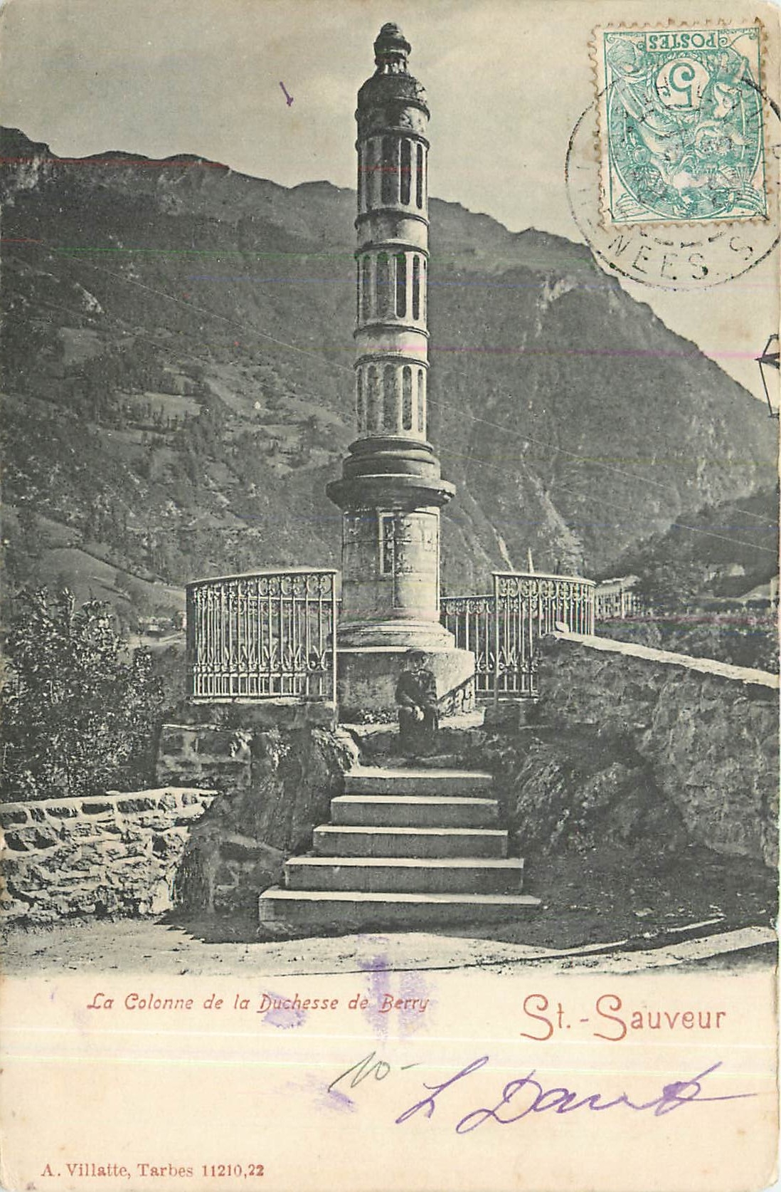 CPA La Colonne de la Duchesse de Berry St Sauveur 