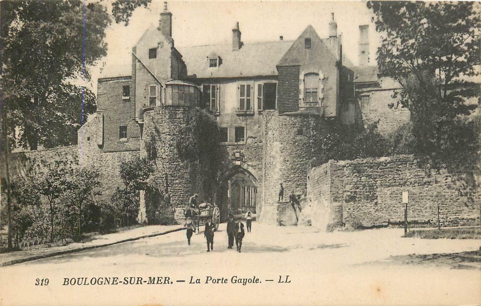 CPA Boulogne sur Mer La Porte Gayole 
