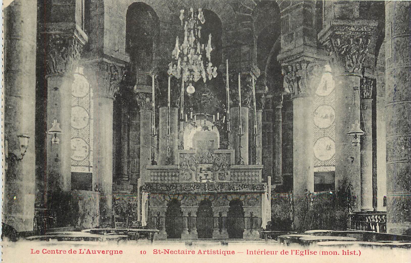 CPA St Nectaire Artistique Interieur de l'Eglise 